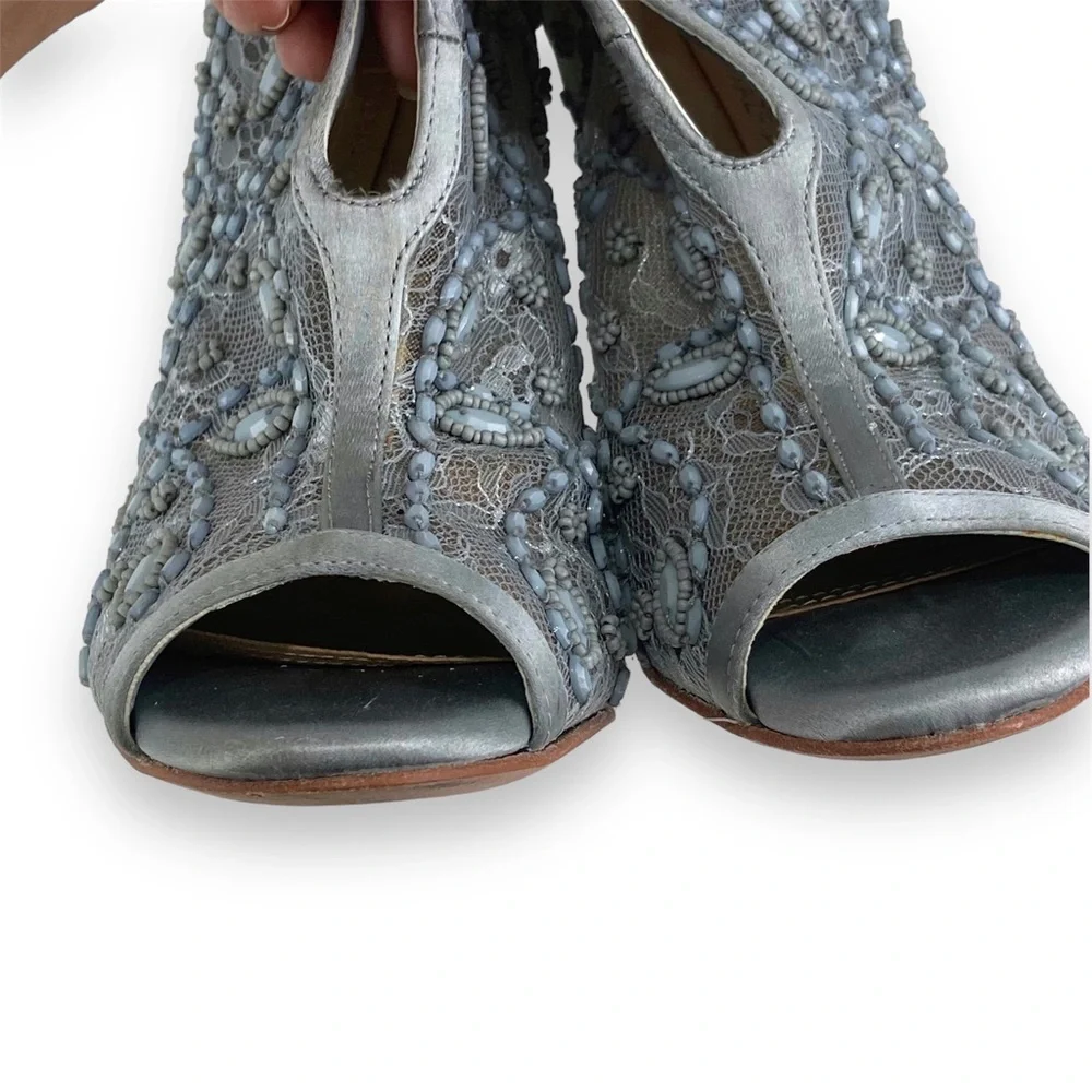 BCBG Ma Deedie boots Grey smoke Lace Mesh Satin 9.5